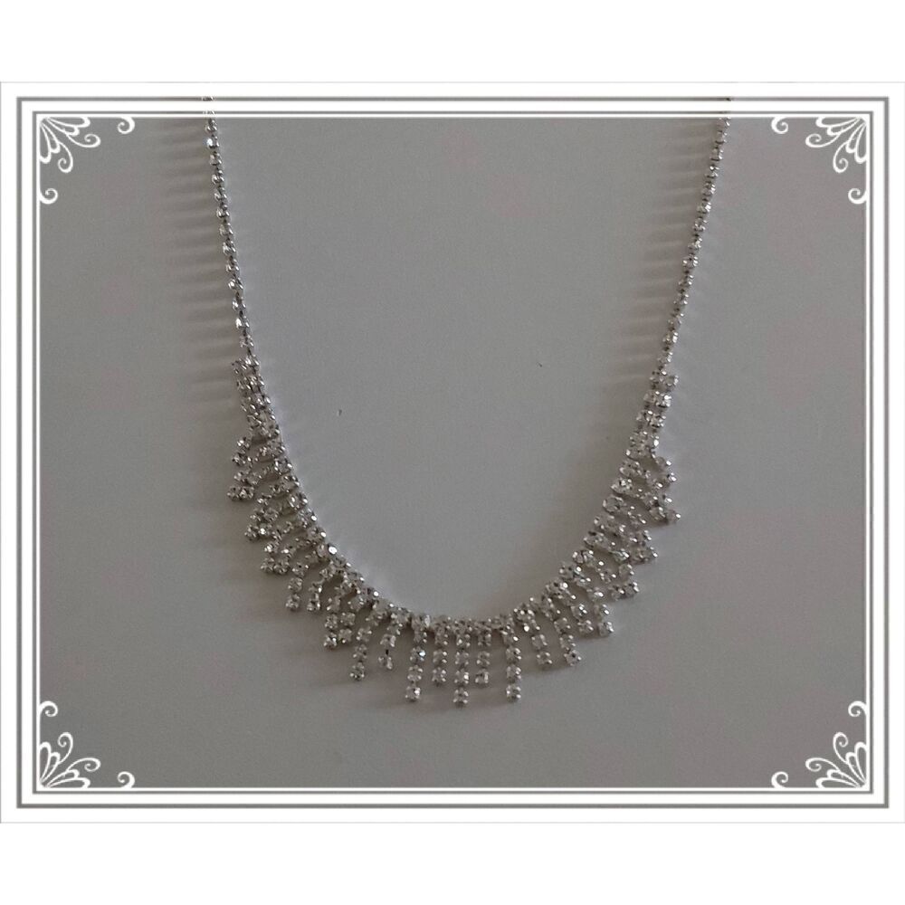 Pretty Silver Rhinestone Icicle Fringe Necklace